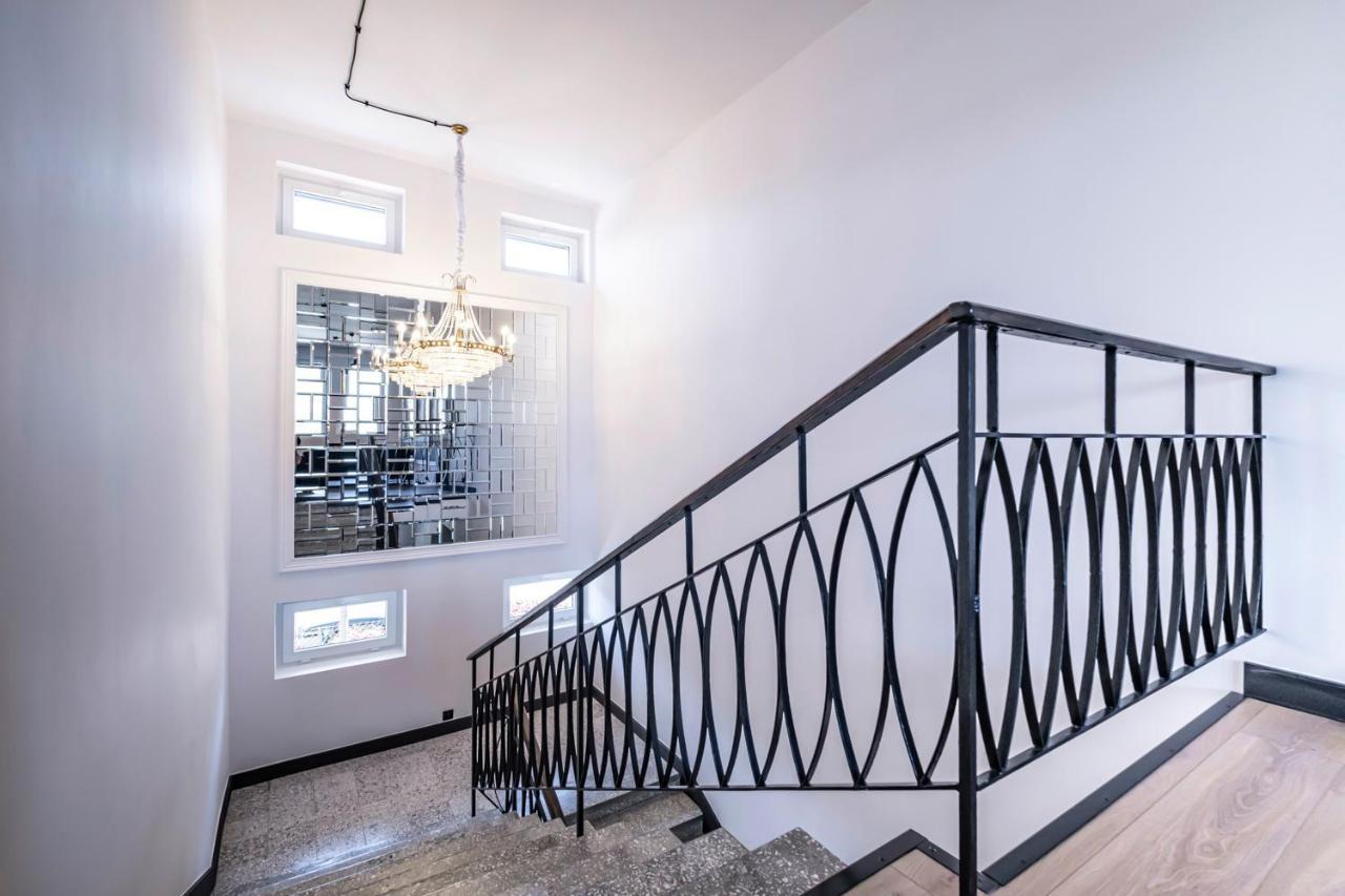 Vola Hostel Warszawa Eksteriør bilde