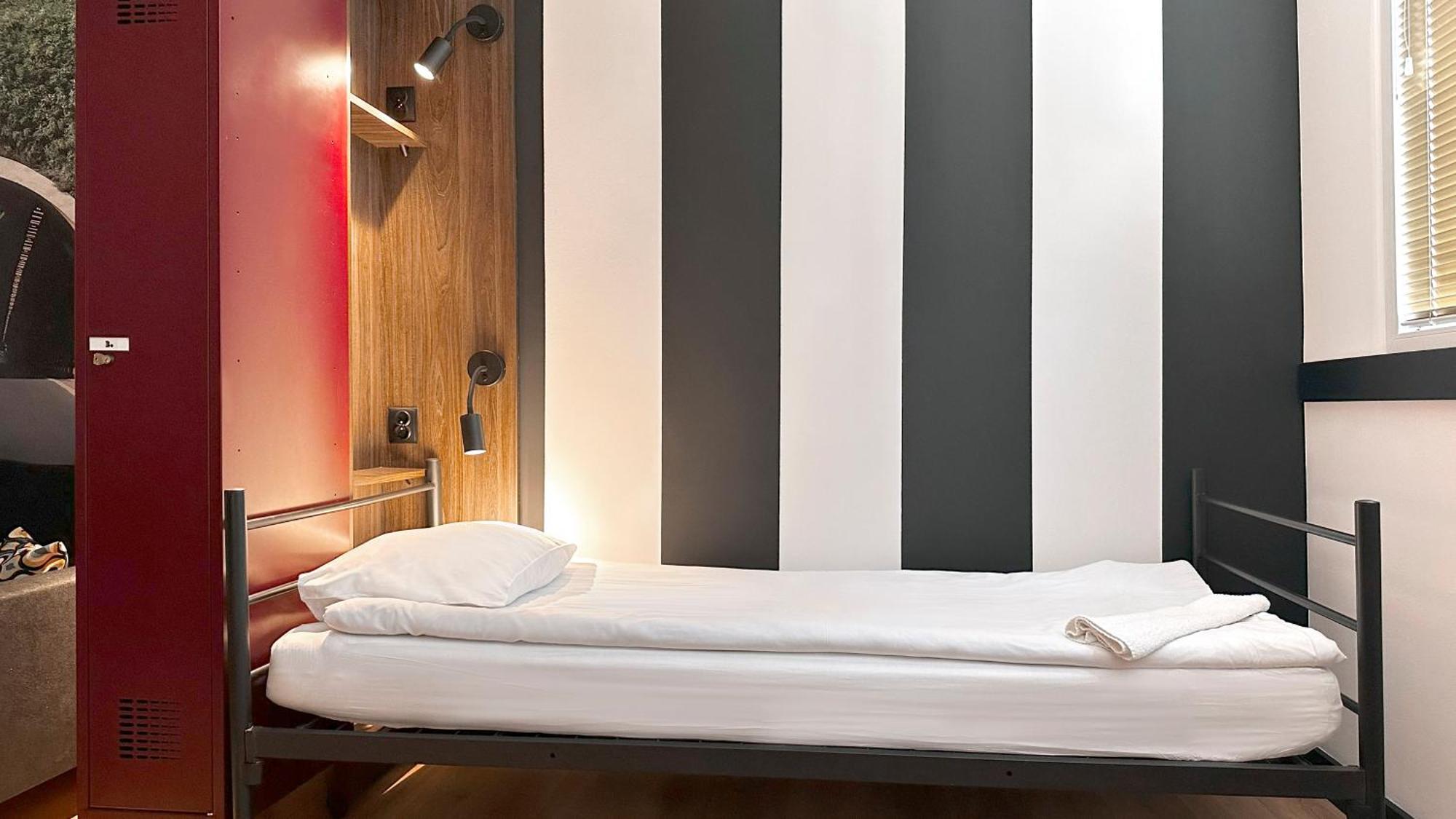 Vola Hostel Warszawa Eksteriør bilde