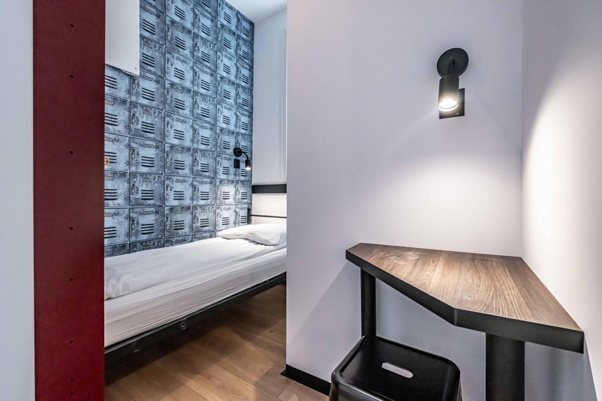Vola Hostel Warszawa Eksteriør bilde
